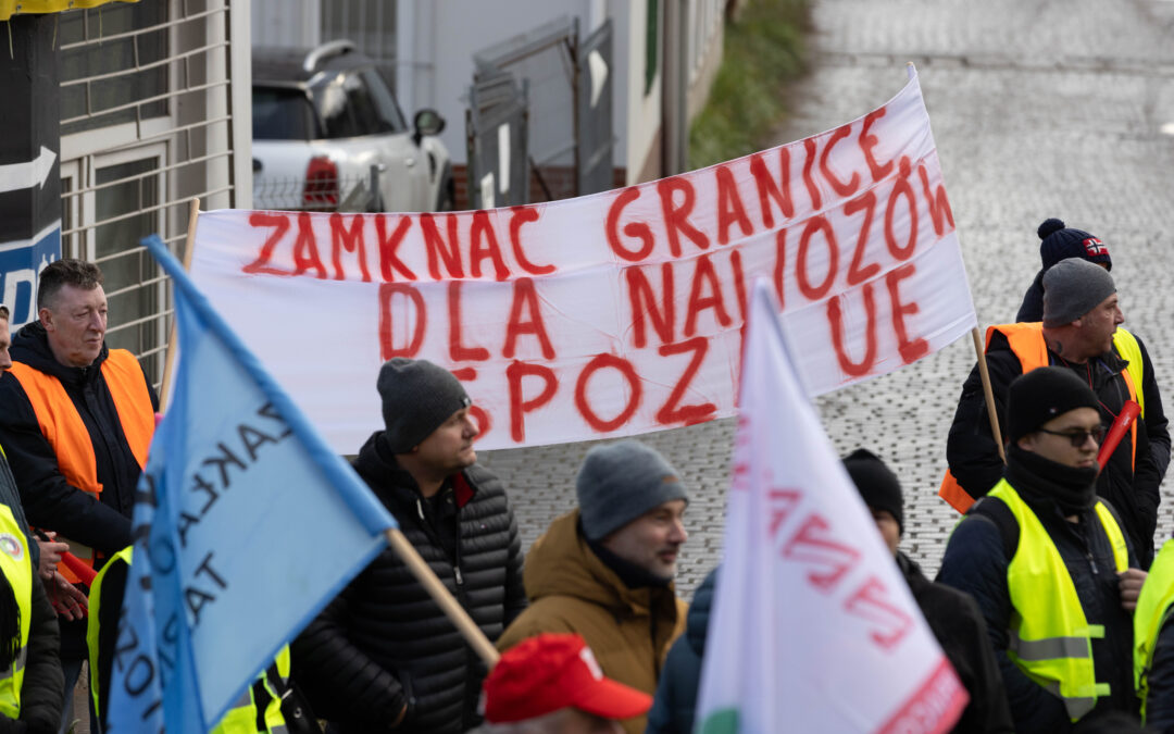 Jazda z nimi .. dziś Polica, jutro Warszawa, pojutrze Bruksela